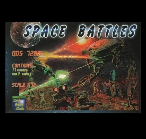 DDS 72001 - 1/72 - Space Battles Walker Warmachine Armadill & Cyborg Platic Kit - Imagen 1 de 12
