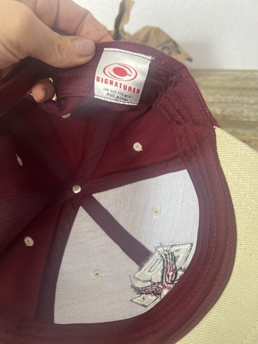 Vintage Boston College Eagles NCAA Signatures Adult Unisex Burgundy Cap/Hat - Picture 6 of 6