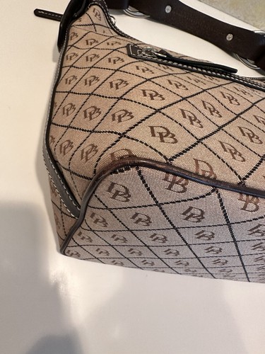 Dooney & Bourke Quilted Signature Hobo Handbag Purse Mint Condition 45 - Picture 9 of 24