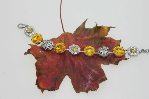 Crystalogy.de Metall Armband Blume Sunflower mit 14 + 4 mm Swarovski Kristallen - Picture 2 of 5