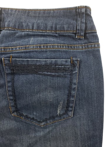 ELLE Womens Denim Jeans Distressed Straight Leg Embroidered Pockets Size 8 Blue - Picture 3 of 10
