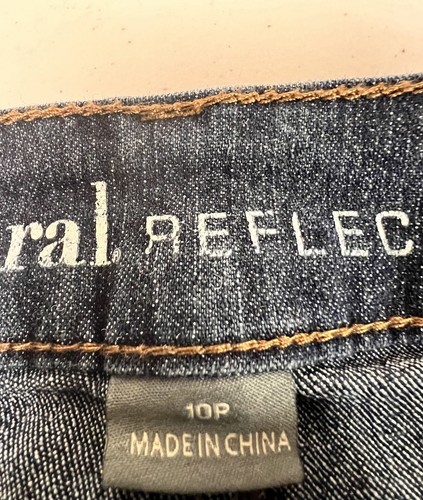 Natural Reflections Classic Fit Straight Leg Jeans Size 10P Embroidered Pockets - Picture 5 of 10