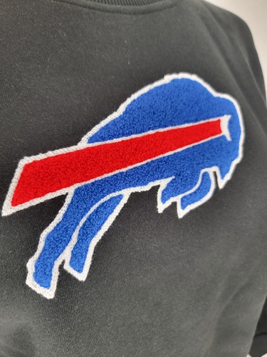 NEW Buffalo Bills Black Embroidered New Era Crew Neck LS Sweatshirt Women's S - Picture 5 of 9