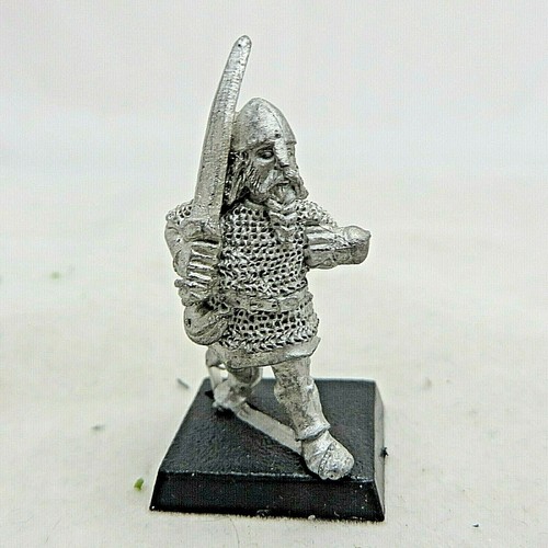 Warhammer Early Norse Viking Metal Citadel Rogue Trader GW 1985 OOP  - Bild 1 von 2