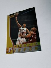SCOTTIE PIPPEN 1997 Bowman`s Best #1 CHICAGO BULLS