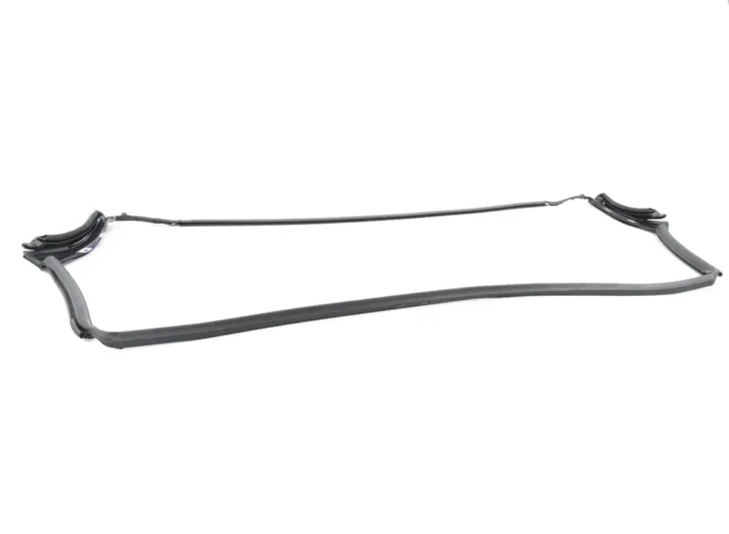 美品）トムフォード マフラー(イタリア製） TOM FORD】【イタリア製】トムフォード『シルクスカーフ』ユニセックス