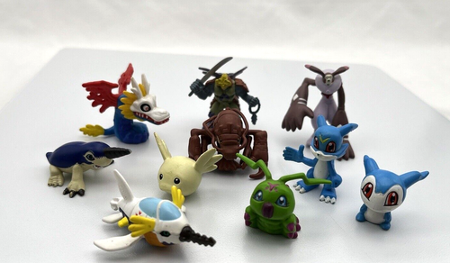 Digimon Digital Monsters Lot 10 Figuren Bandai verschiedene Sets & Jahreszeiten Veemon - Bild 1 von 4