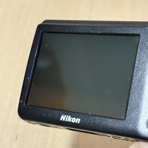 Cámara digital Nikon Coolpix S220 10 MP negra probada buena con tarjeta de carga de murciélagos ¡Leer nueva! - Imagen 9 de 13