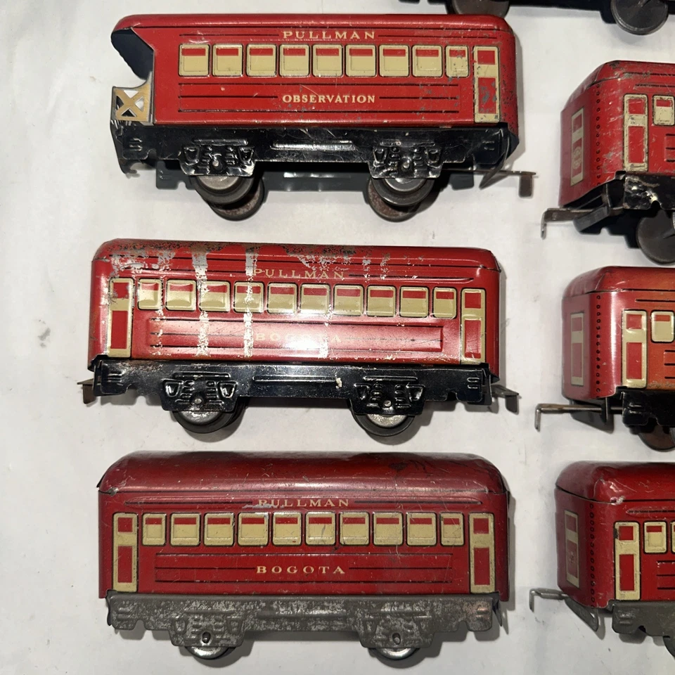 Marx Pre-War Passenger Lot of 7 W/ Tabbed Couplers 4 Wheel Silver Frame - Image 3 of 4