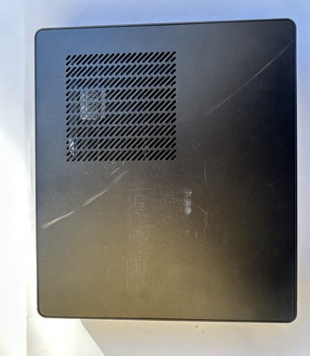 Fractal Design Node 202 Mini ITX Black Case - USED - SEE DISCRIPTION - Afbeelding 2 van 4