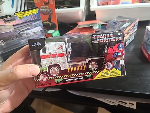 Transformers OPTIMUS PRIME Ghost Busters Die-Cast Vehicle NEW Jada Toys 1:32 - Picture 8 of 10