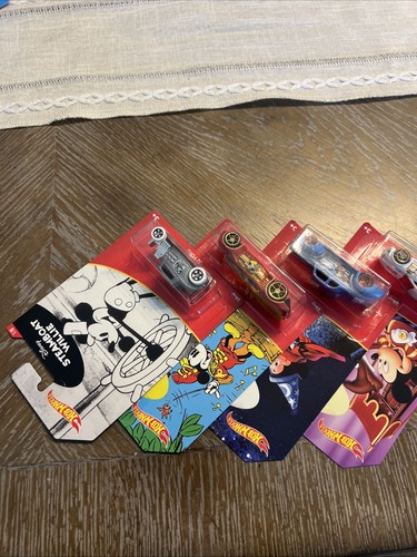 *COMPLETE SET* Hot Wheels 2018 Disney Mickey Mouse 90th Anniversary Series - 8/8 - Picture 14 of 15