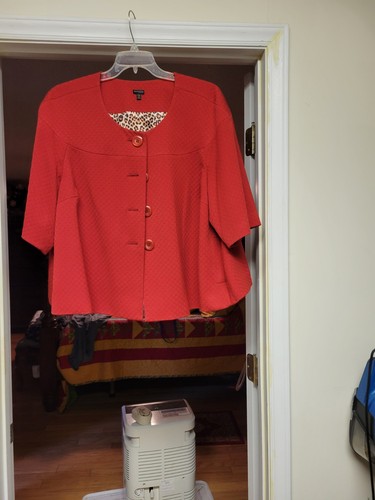 Madison RED Mod Jacket Size 3 Leopard Lining Cropped Blazer