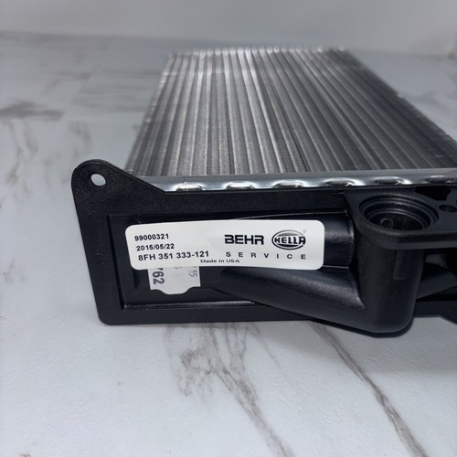 Behr Hella Service 351333121 Navistar Premium Heater Core - Picture 2 of 5