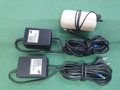 2x SNES Original Super Nintendo Netzteil + Gameboy-Original Battery Pack 