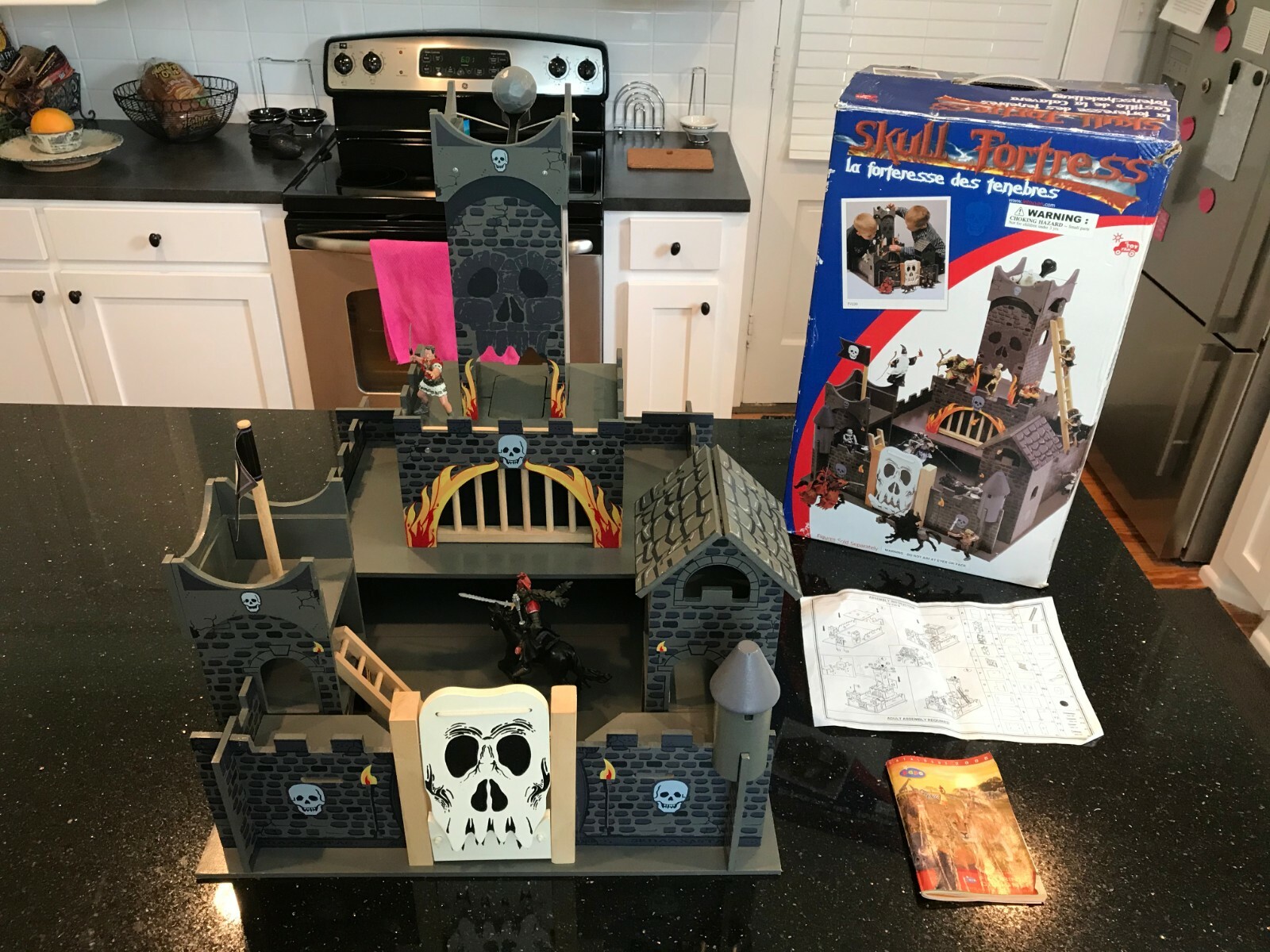 le toy van lionheart castle
