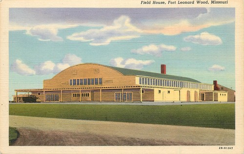 Linen Postcard Field House Fort Leonard Wood MO Curt Teich
