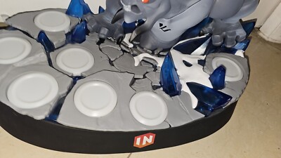 Disney Infinity 2.0 Collectors MARVEL FROST GIANT BEAST 18”Base
