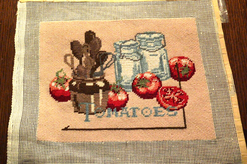 VTG Finished Rectangle Needlepoint Tan Red brown blue tomatoes blue jars 8x10" - Picture 5 of 7