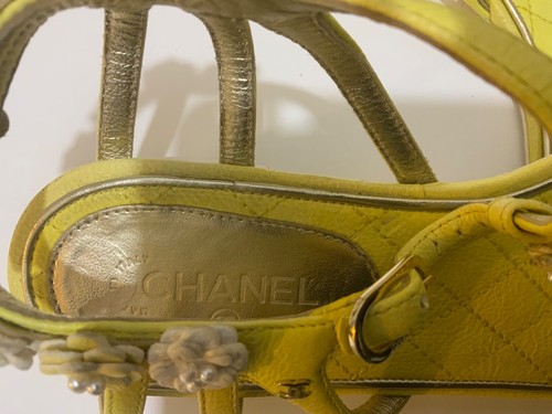 CHANEL Sandalias Tanga con Flores EU 37 C Amarillo - Imagen 5 de 10