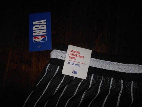 NWT NBA 1946 GAMBINO Pin Striped Classic Fit Basketball Shorts Size M Black $40! - Picture 4 of 7