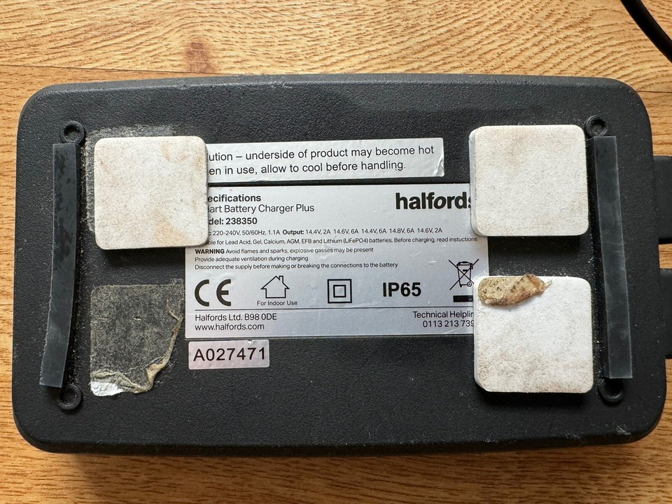 Halfords Smart Battery Charger Plus eBay