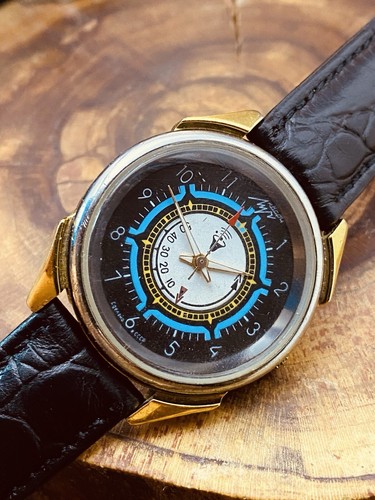 LUCH Alarm Soviet Vintage Qartz Wristwatch Watch Antique USSR Russia #6661 - Picture 14 of 18