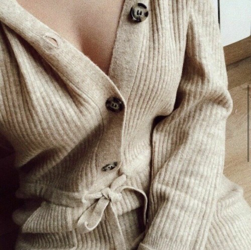 Zara Overall Jumpsuit Einteiler Strick beige mit Kapuze Gr.L langarm NEU - Bild 9 von 12