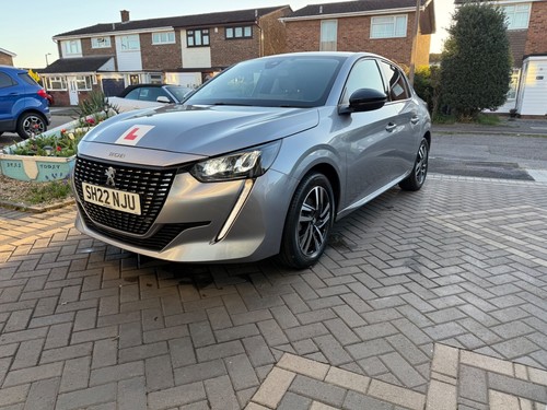 2022 Peugeot 208 1.2 PureTech 100 Allure Premium 5dr Automatic Hatchback - Picture 11 of 24