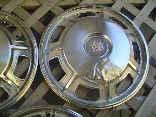 VINTAGE 1967 1968 CADILLAC CADY ELDORADO FLEETWOOD HUBCAPS WHEEL COVERS VINTAGE - Picture 18 of 19
