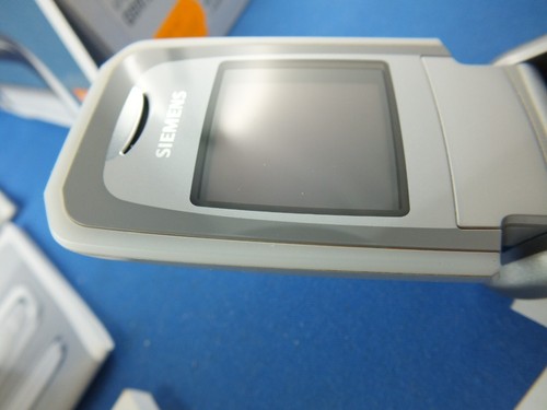 Telefono cellulare originale Siemens CF62 CF 62 argento telefono cult IMBALLO ORIGINALE edizione grigia - Foto 7 di 21