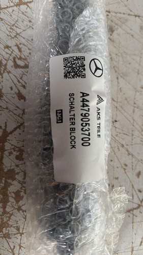 MERCEDES BENZ ORIGINALE W447 VITO V-CLASS RADIO MULTIFUNZIONE A4479053700 - Foto 6 di 6