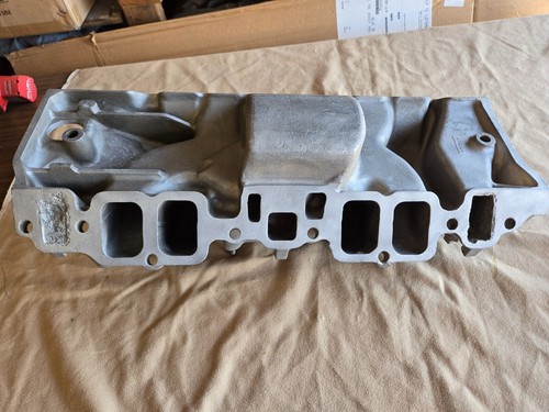 GM 3866963 Big Block Intake Manifold Corvette Z16 Chevelle 396 425 HP - Picture 10 of 13