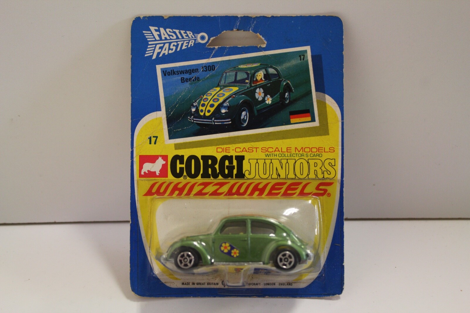 Corgi Junior No 17 Volkswagen 1300 Beetle - Green (UNOPENED Original 1970) Corgi Junior No 17 Volkswagen 1300 Beetle - Green (UNOPENED Original 1970)