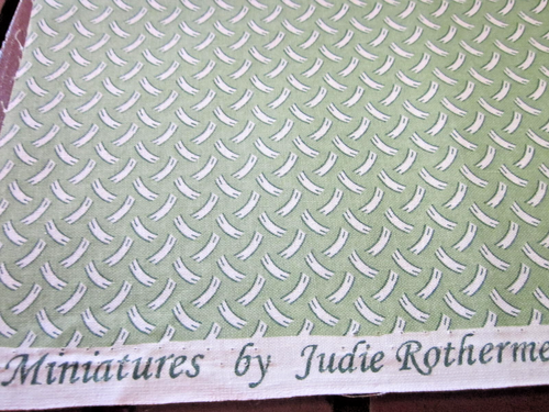 F5453, Aunt Grace, Miniatures, 1930's reproductions, your choice, - Picture 6 of 6