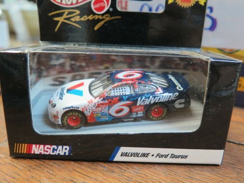 TRACK EDITION 1999 Hot Wheels NASCAR RACING #6 MARK MARTIN VALVOLINE Ford Taurus - Picture 2 of 6