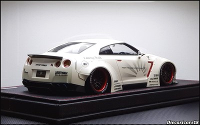 アイドロン1/43 LB-Works GT-R type2 パールホワイト s-l400.jpg