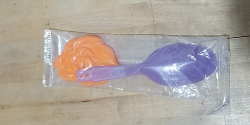 Juego de cucharas de cambio de color Kellogg's 1994 Disney's Lion King - Simba Mufasa Nala - Imagen 5 de 13