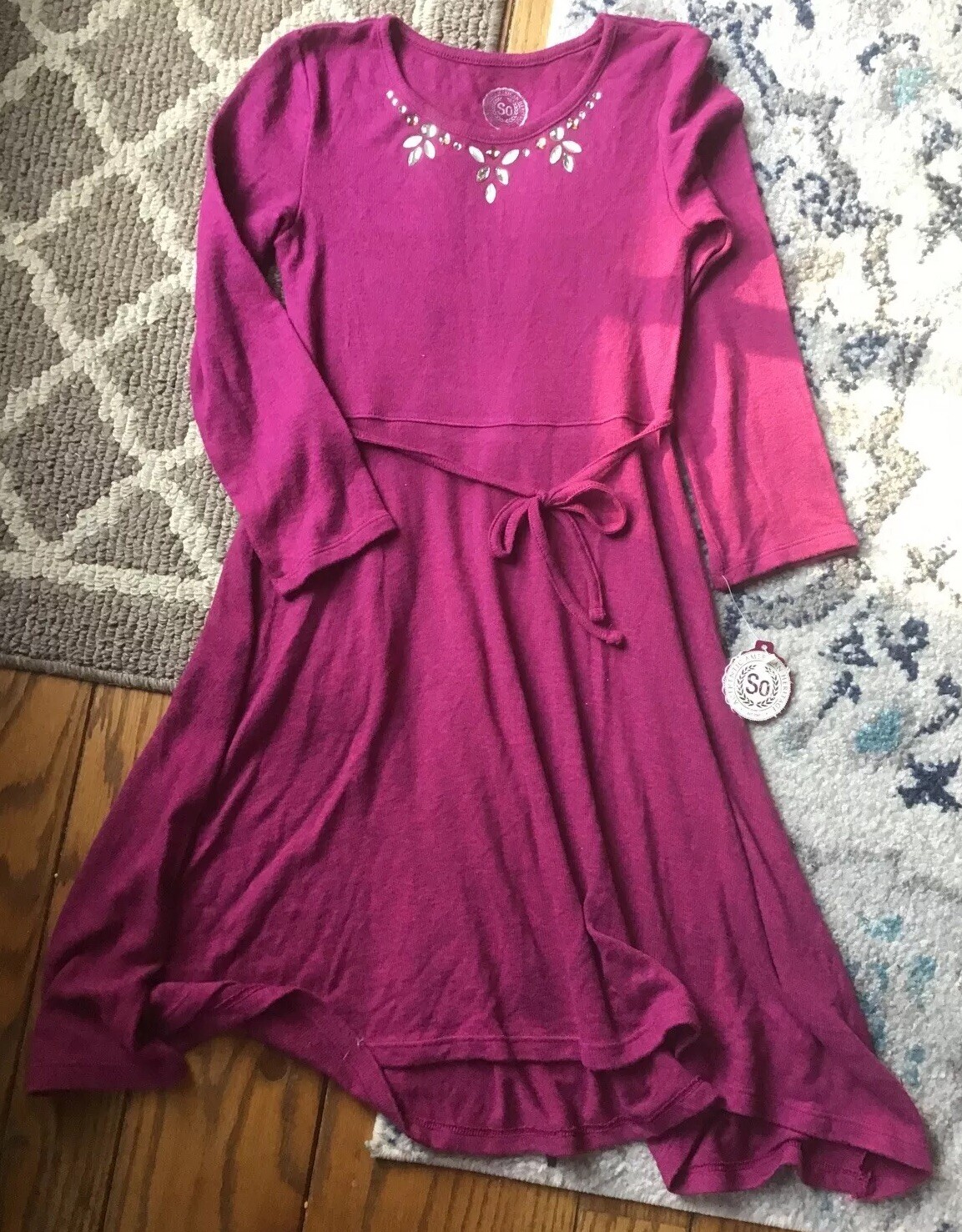 Picture 1 of 3