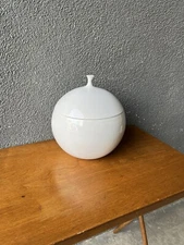 Lagardo Tackett Large Lidded Bowl Jar Pottery Ceramic Mid Century Mcm vintage