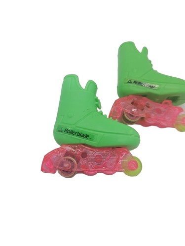 Vintage 1991 Rollerblade Ken Barbie Puppe #2215 ERSATZ Schlittschuhe FUNKTIONIERT FUNKEN  - Bild 2 von 7
