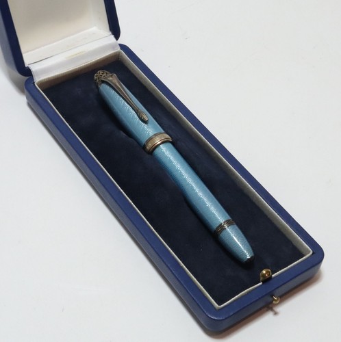 Michel Perchin Faberge Coronation Blue Ice Fountain Pen - Imagen 3 de 18