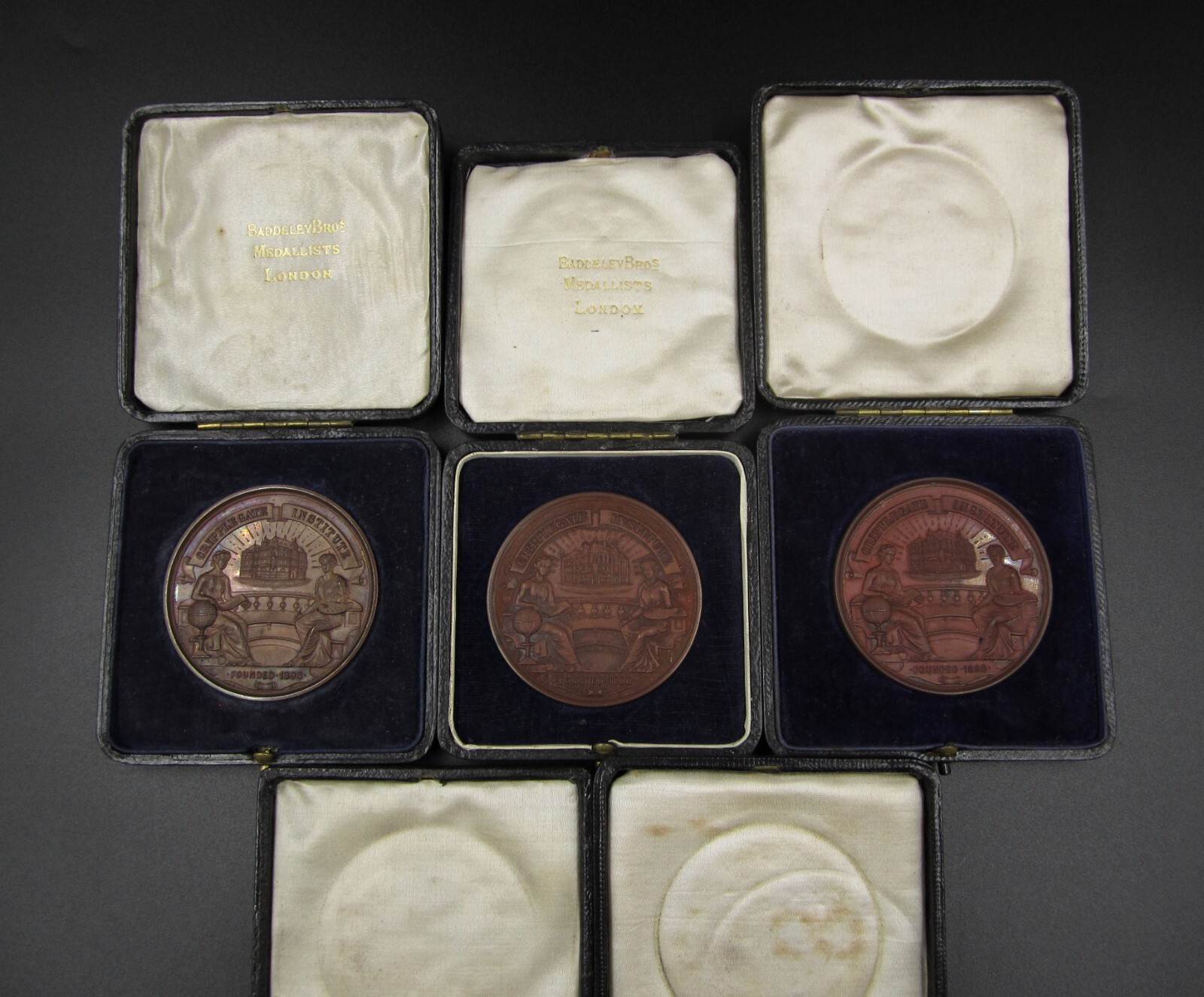 Picture 3 of 6