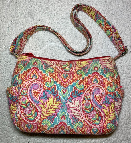 Vera Bradley Crossbody Bag Paisley in Paradise On The Go Zip Closure Cotton Pink - Picture 2 of 11