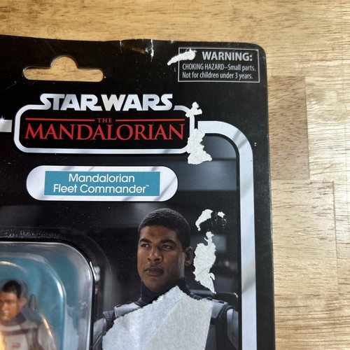 STAR WARS VINTAGE The MANDALORIAN: MANDALORIAN FLEET COMMANDER - Picture 4 of 11