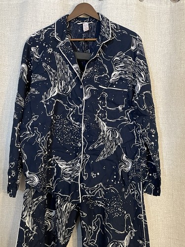 Victoria's Secret Navy Blue Pegasus Print 2-Pc Shirt & Pants Cotton/Modal Sz Med - Picture 2 of 5
