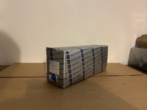 Conrad 5506 Platform Ladder Fire Truck 1/50 - Picture 11 of 12