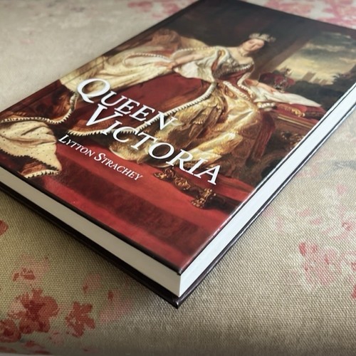 NEW Queen Victoria Book by Lytton Strachey, 2022, Queen of UK Biography - Picture 11 of 11