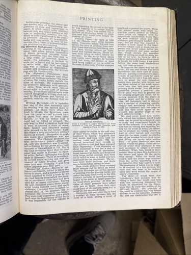 The Volume Library Educators Assossiation gegründet 1911 - Bild 7 von 8