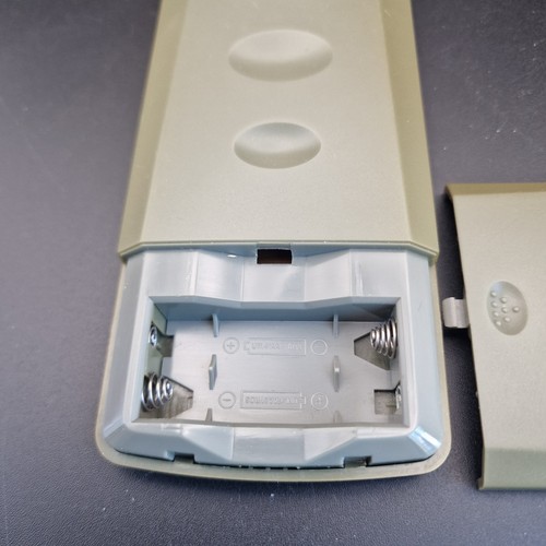 Original LG 6710RCUF01A Fernbedienung für DΑ-3530 & DA-3535 DVD Heimkino - Bild 7 von 8